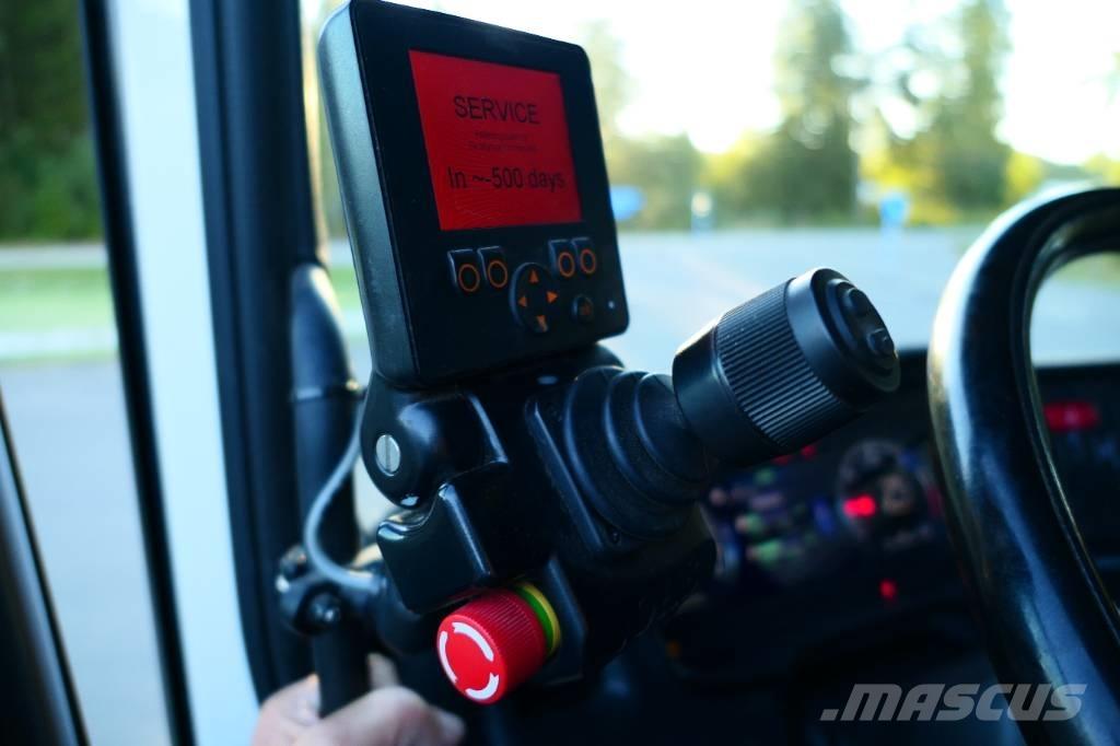 Scania R590B6x2nb Sunkvežimiai su keliamuoju kabliu