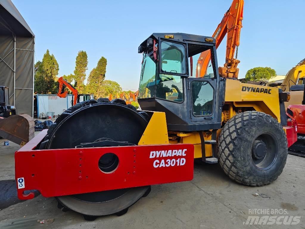 Dynapac CA 301 D Vieno būgno volai