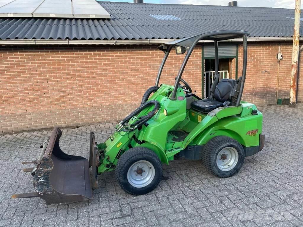 Avant 520 Mini krautuvai