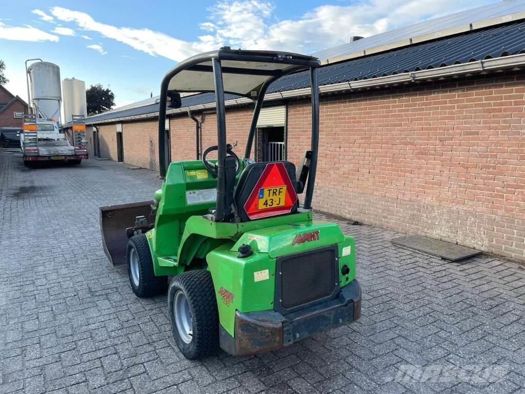 Avant 520 Mini krautuvai