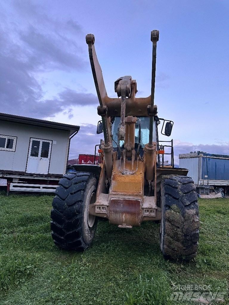 CAT 972 G II Naudoti ratiniai krautuvai