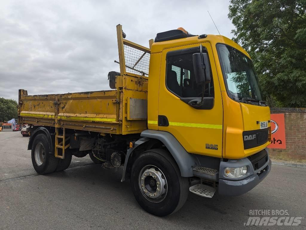 DAF LF55.220 Savivarčių priekabų vilkikai