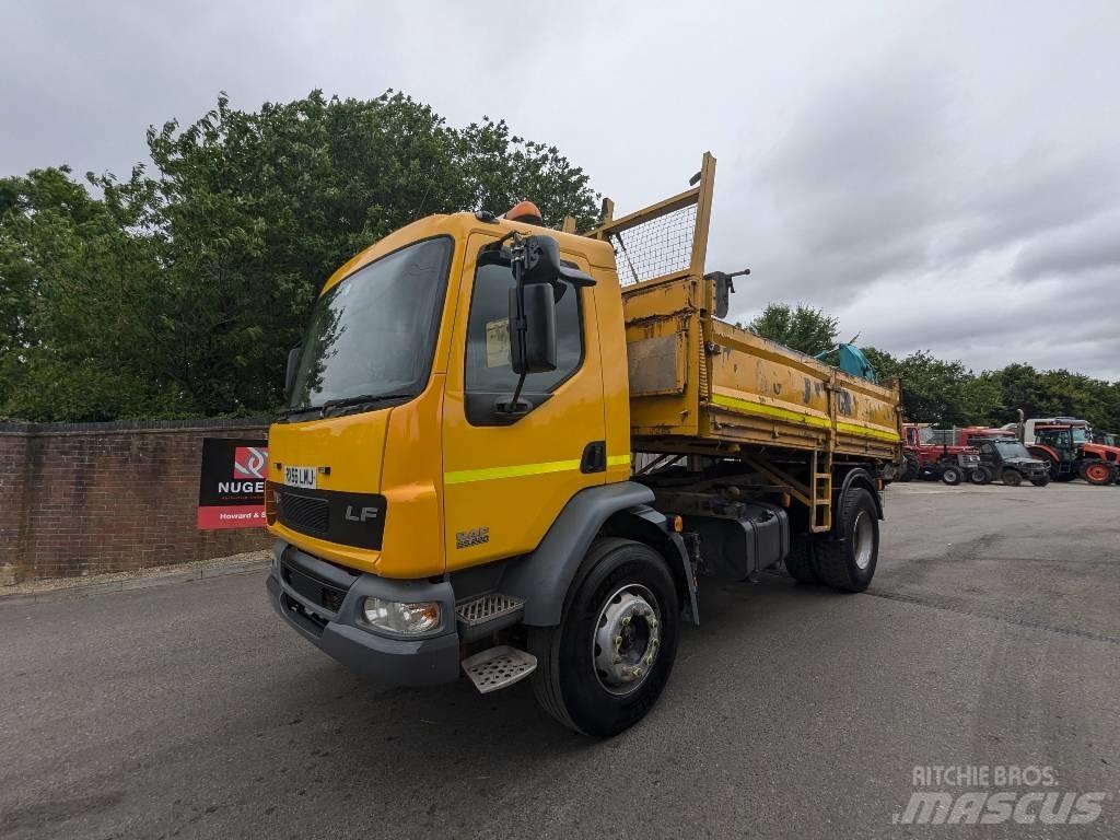 DAF LF55.220 Savivarčių priekabų vilkikai
