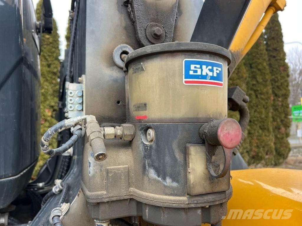 LiuGong 835H Naudoti ratiniai krautuvai