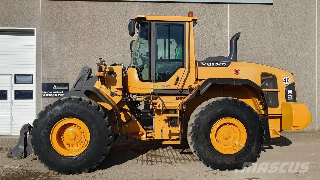 Volvo L 120 G Naudoti ratiniai krautuvai