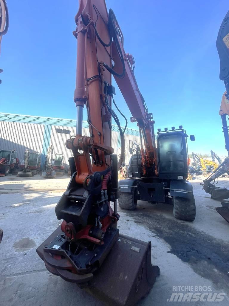 Hitachi 140W-6 Ratiniai ekskavatoriai