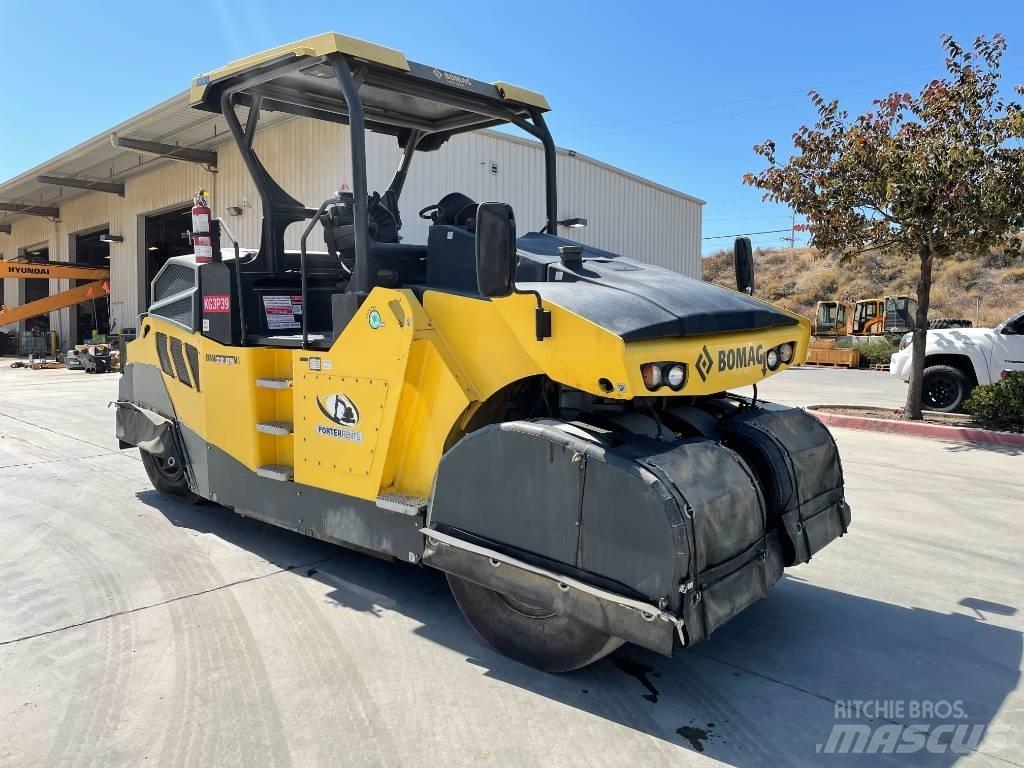 Bomag BW28RH Pneumo volai