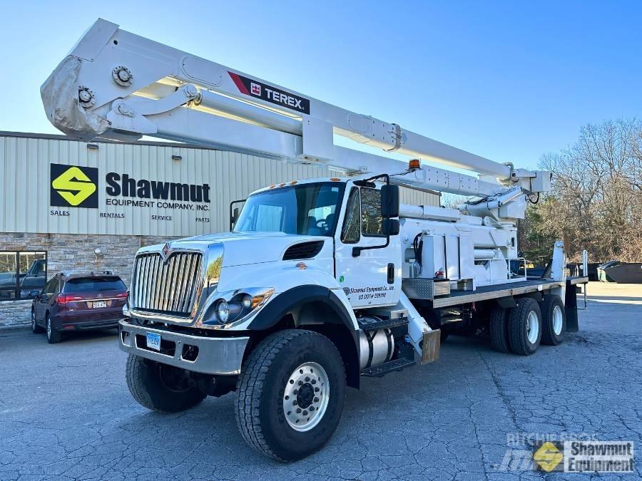 Terex RMX75-100 Ant vilkikų montuojamos kėlimo platformos