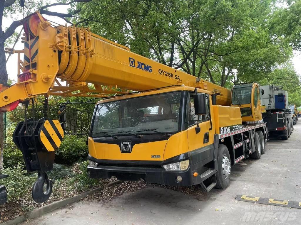 XCMG XCT25 Visureigiai kranai