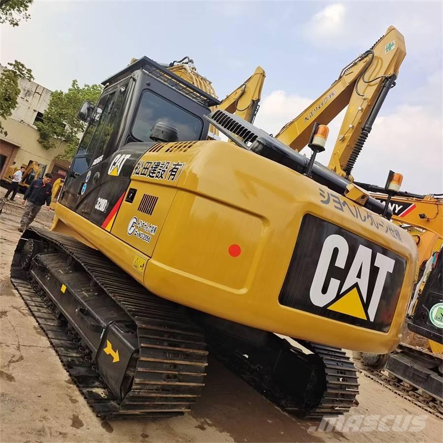 CAT 320D Vikšriniai ekskavatoriai