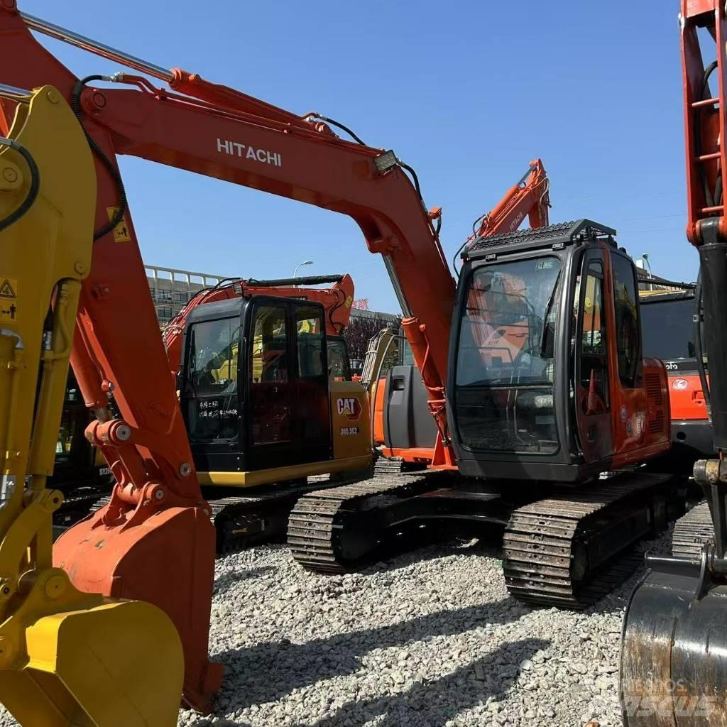 Hitachi ZX 80 Vikšriniai ekskavatoriai