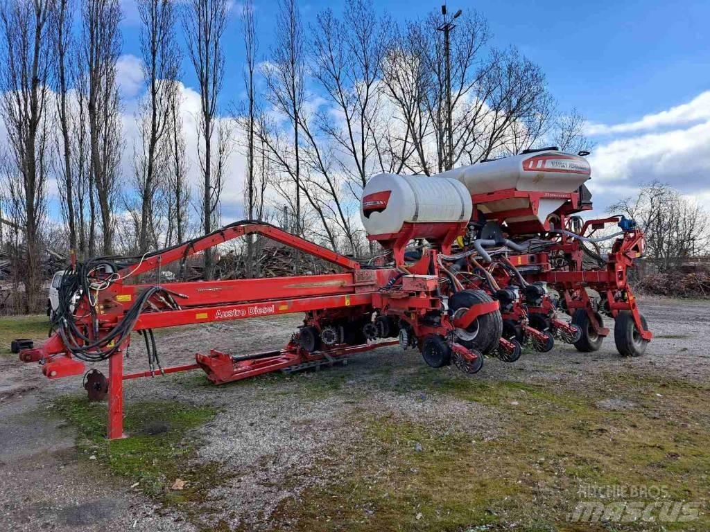 Massey Ferguson 9812 Sėjamieji kombainai