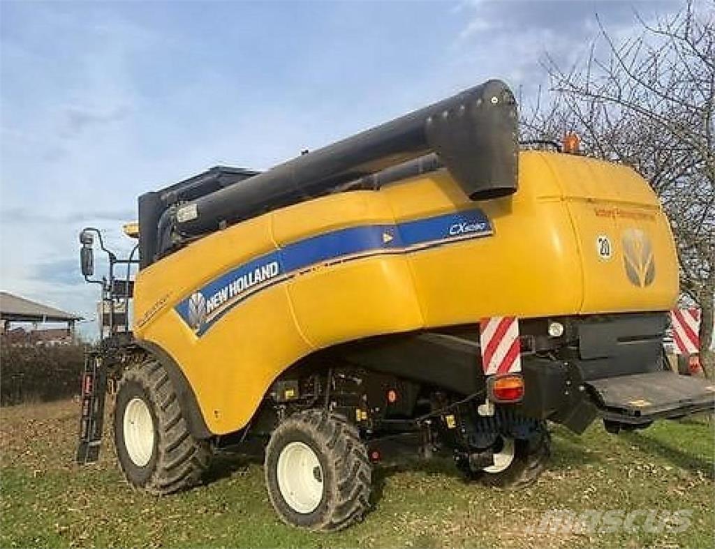 New Holland CX5090 Derliaus nuėmimo kombainai