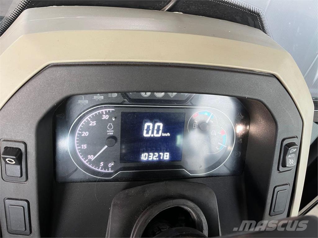 John Deere 5075 M Traktoriai