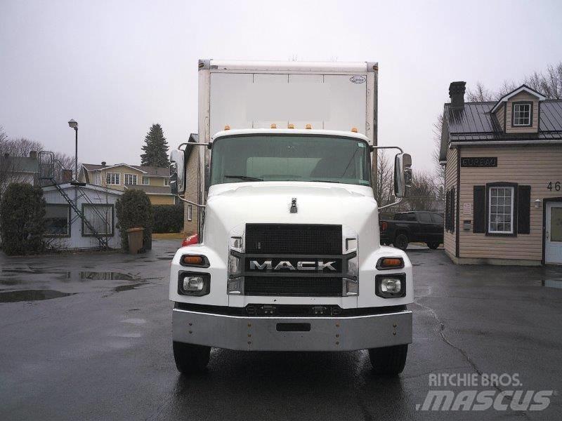 Mack MD 6 Kita