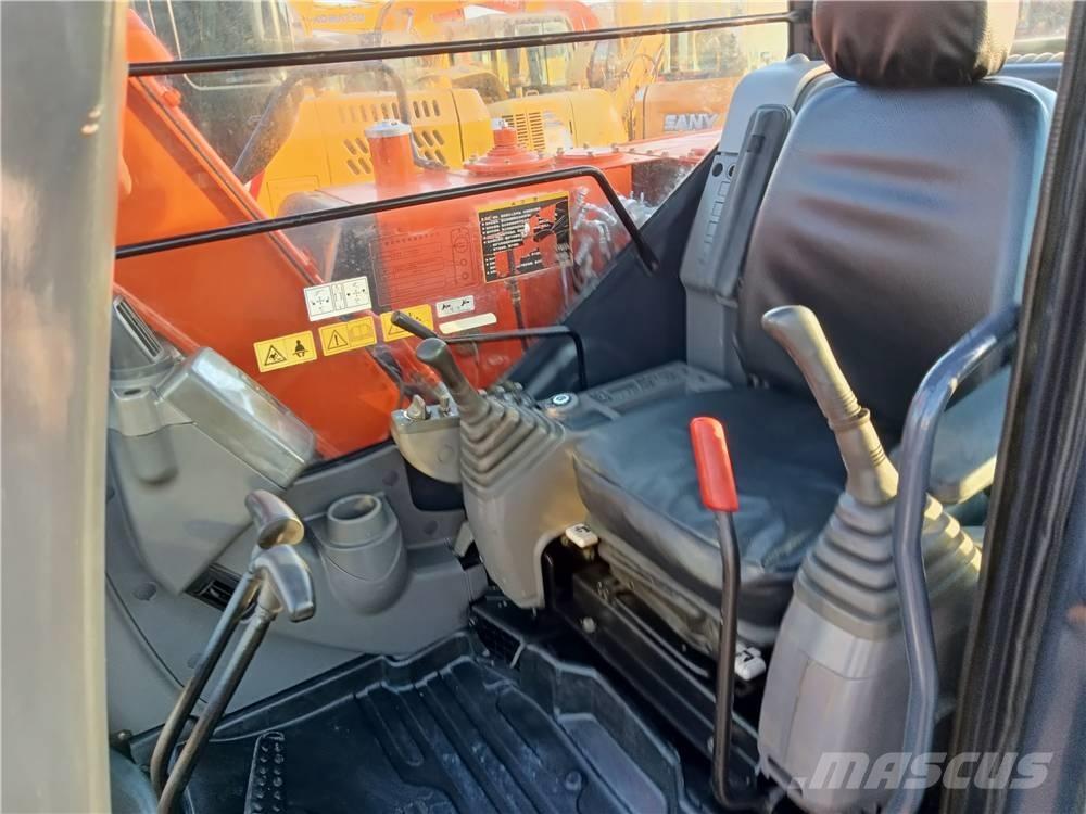 Hitachi ZX60 Mini ekskavatoriai < 7 t
