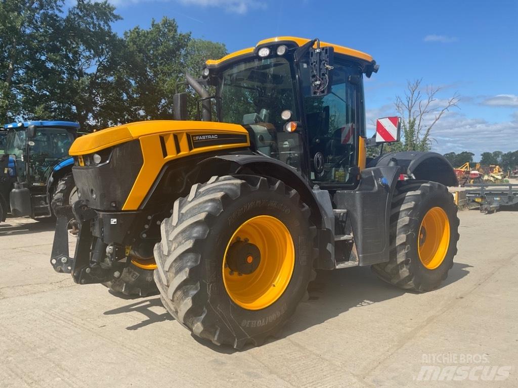 JCB Fastrac 4220 Traktoriai