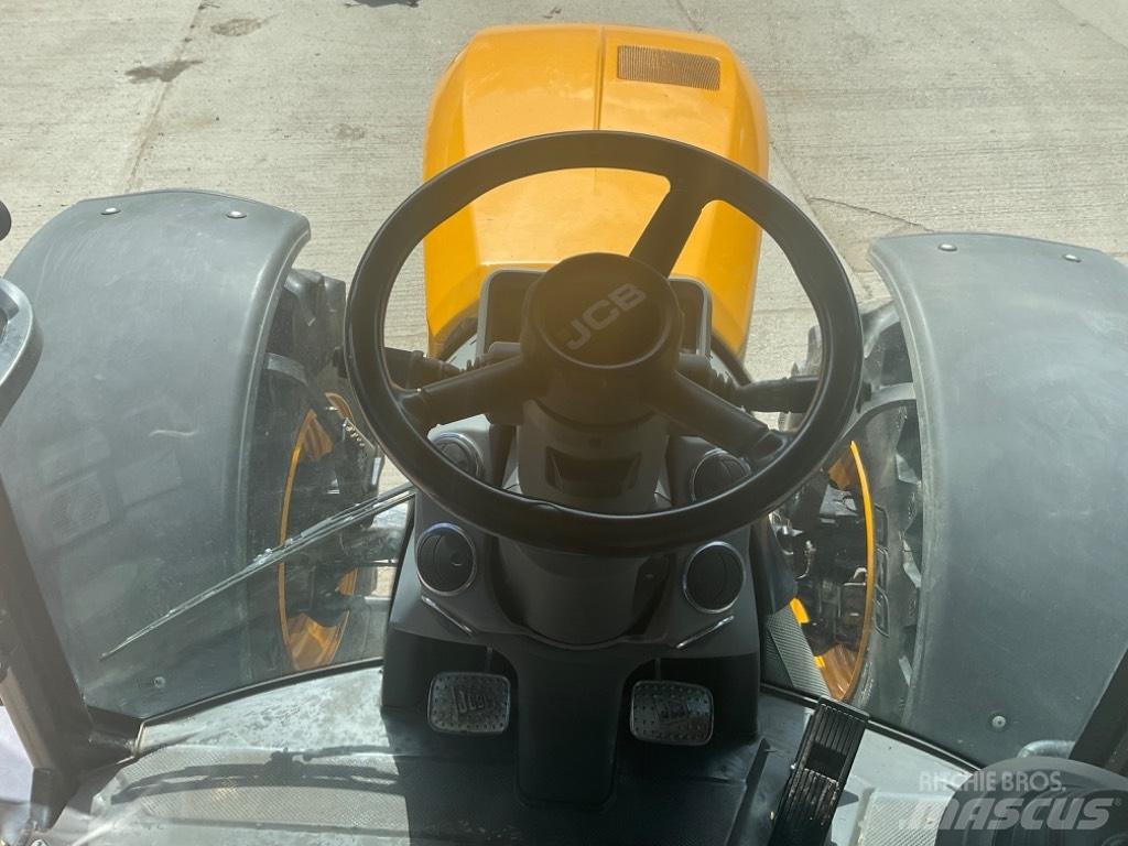 JCB Fastrac 4220 Traktoriai