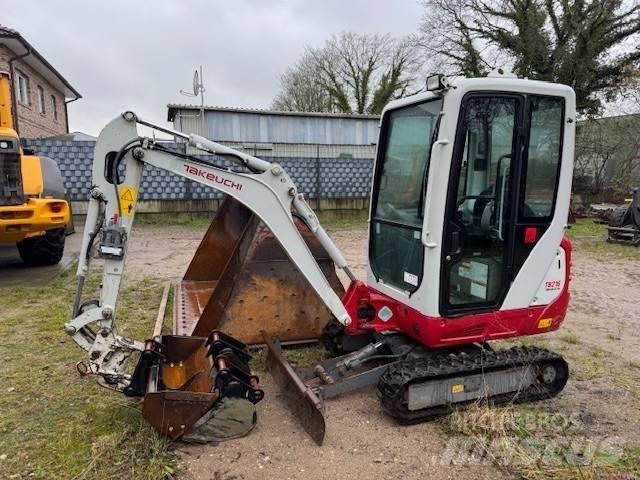 Takeuchi TB 216 V4 Mini ekskavatoriai < 7 t