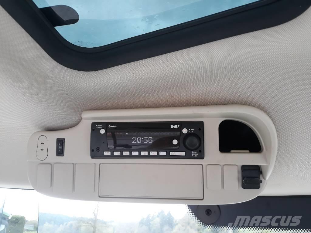 John Deere 6120 R Traktoriai