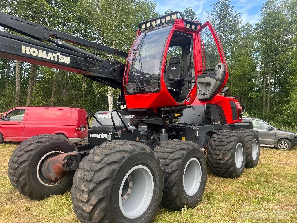 Komatsu 931 XC Miško technika (Harvesteriai)