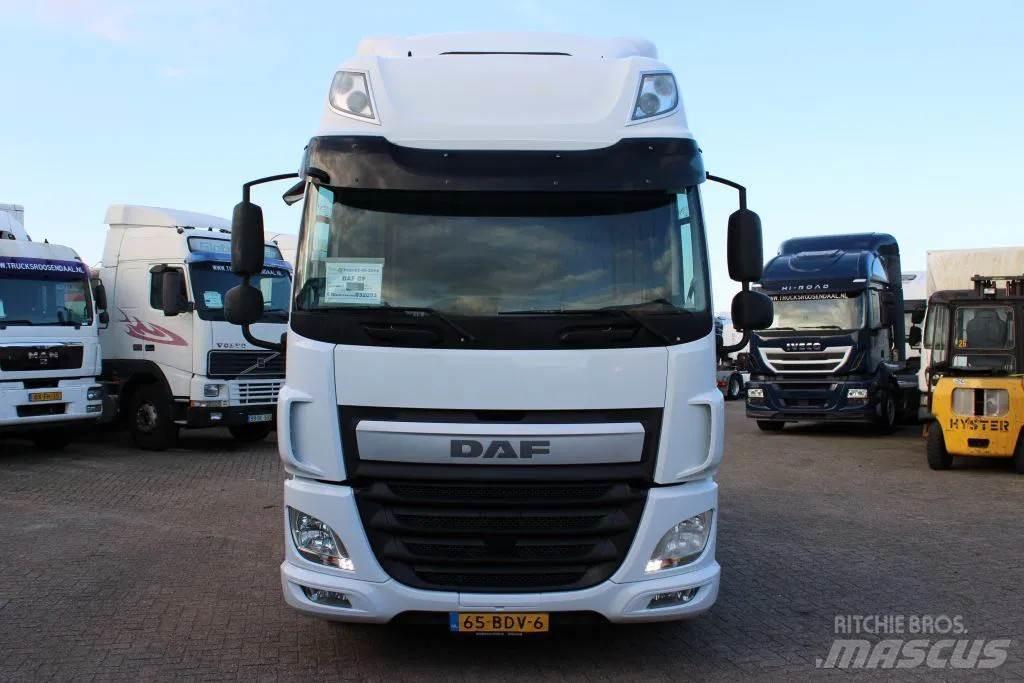 DAF CF 440 + EURO 6 Naudoti vilkikai