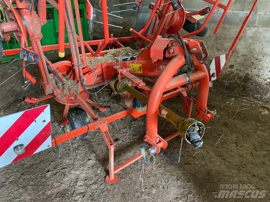 Kuhn GF 7601 MHO Šieno grėbliai ir vartytuvai