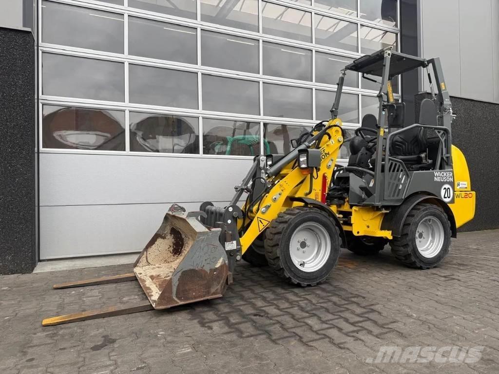 Wacker Neuson WL20 Naudoti ratiniai krautuvai