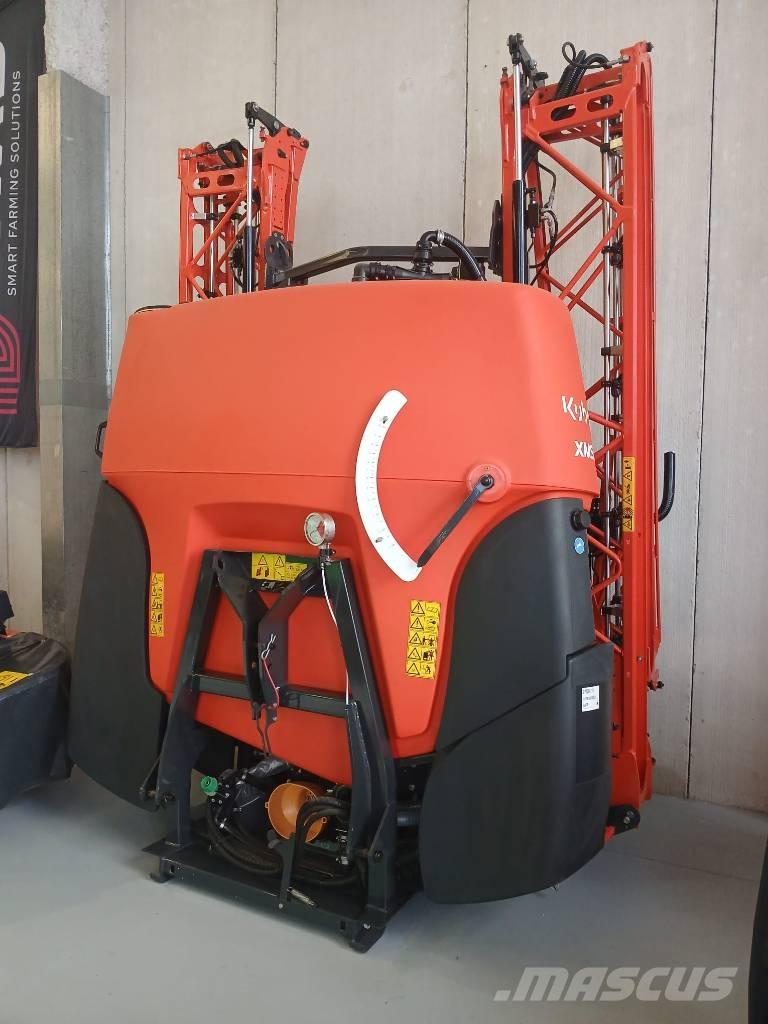 Kubota XMS112 Įmontuoti purkštuvai