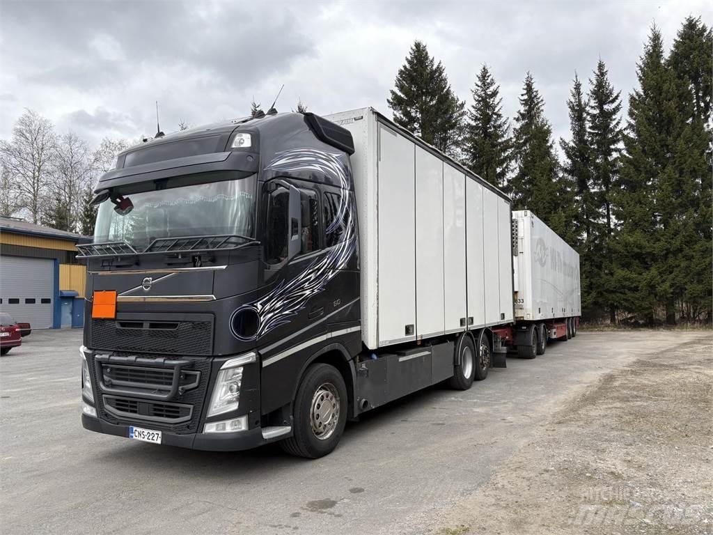 Volvo FH13 460 Sunkvežimiai su dengtu kėbulu