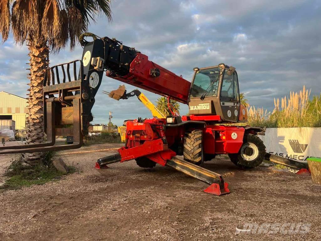 Manitou MRT 2540 Teleskopiniai krautuvai