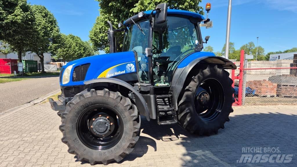 New Holland T 6010 Traktoriai