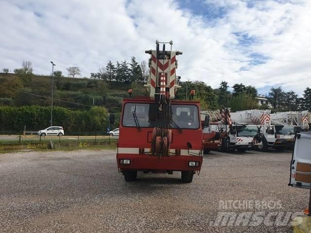 Rigo RTT600 Neapdoroto reljefo kranai