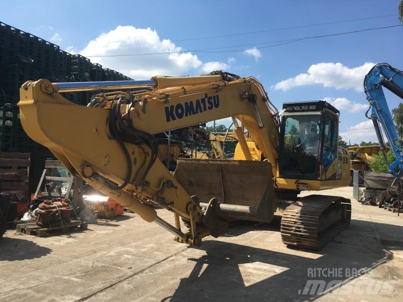 Komatsu PC240NLC-10 Vikšriniai ekskavatoriai