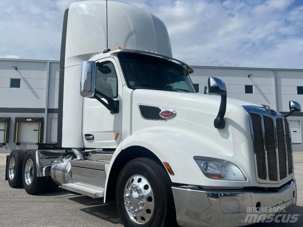 Peterbilt 579 Naudoti vilkikai