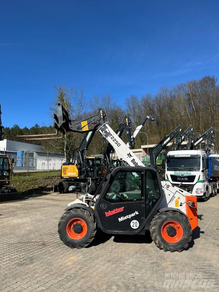 Bobcat T 2250 Teleskopiniai krautuvai