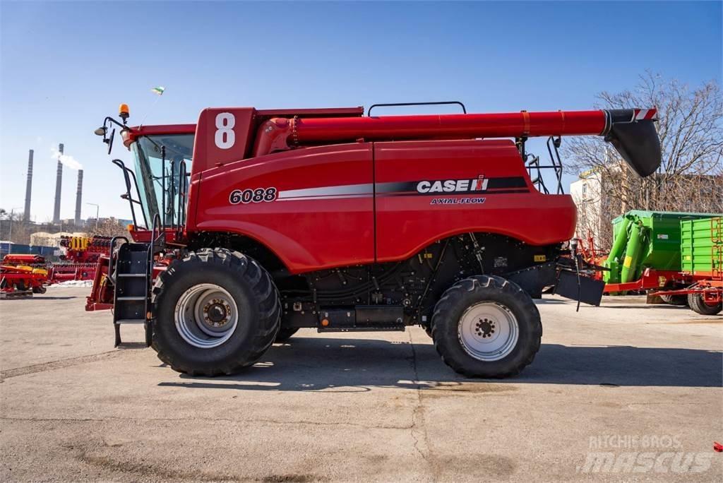 Case IH AF6088 Derliaus nuėmimo kombainai