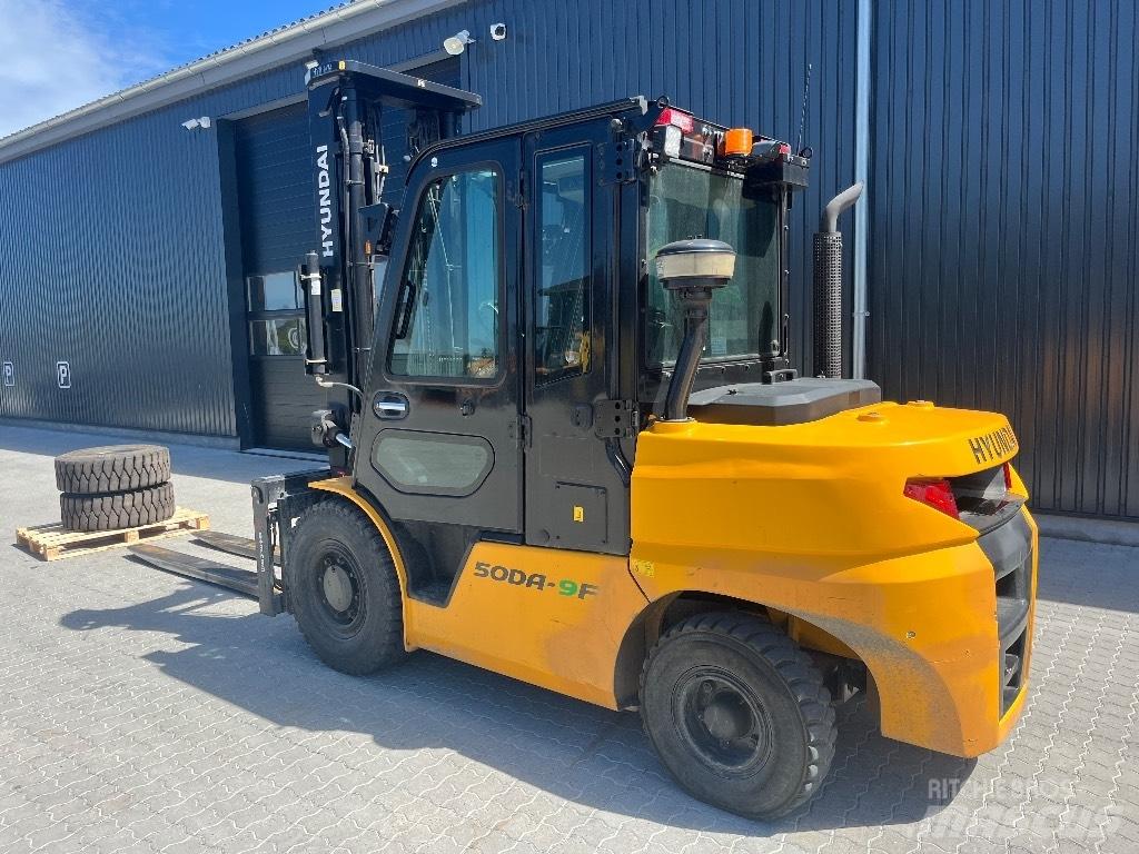 Hyundai 50 D-9 A Dyzeliniai krautuvai