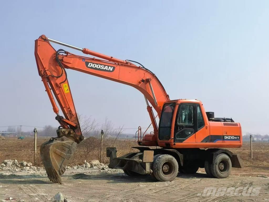 Doosan DH210W-7 Ratiniai ekskavatoriai