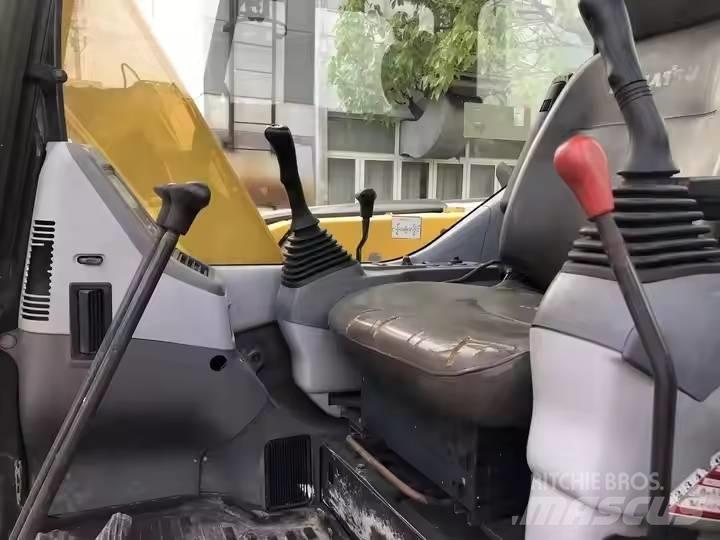 Komatsu PC78US Vidutinės galios ekskavatoriai 7-12 t