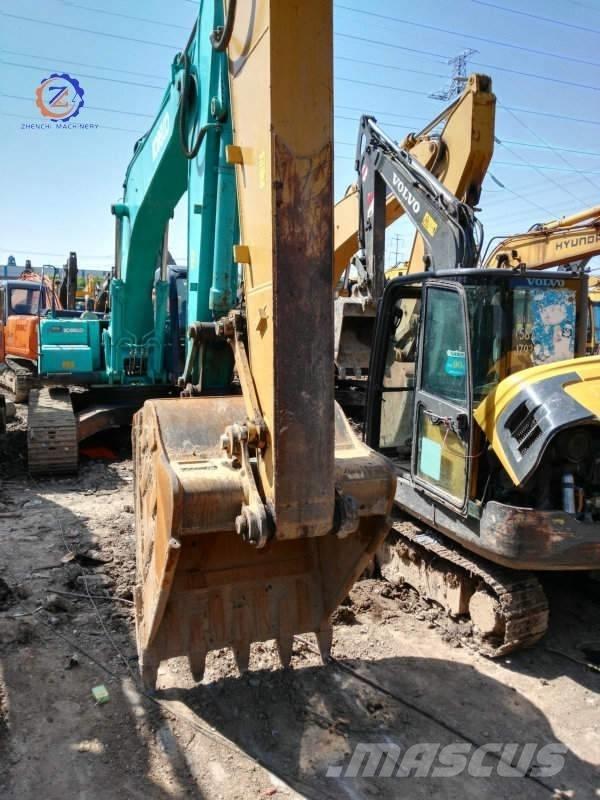 CAT 323 D L Vikšriniai ekskavatoriai