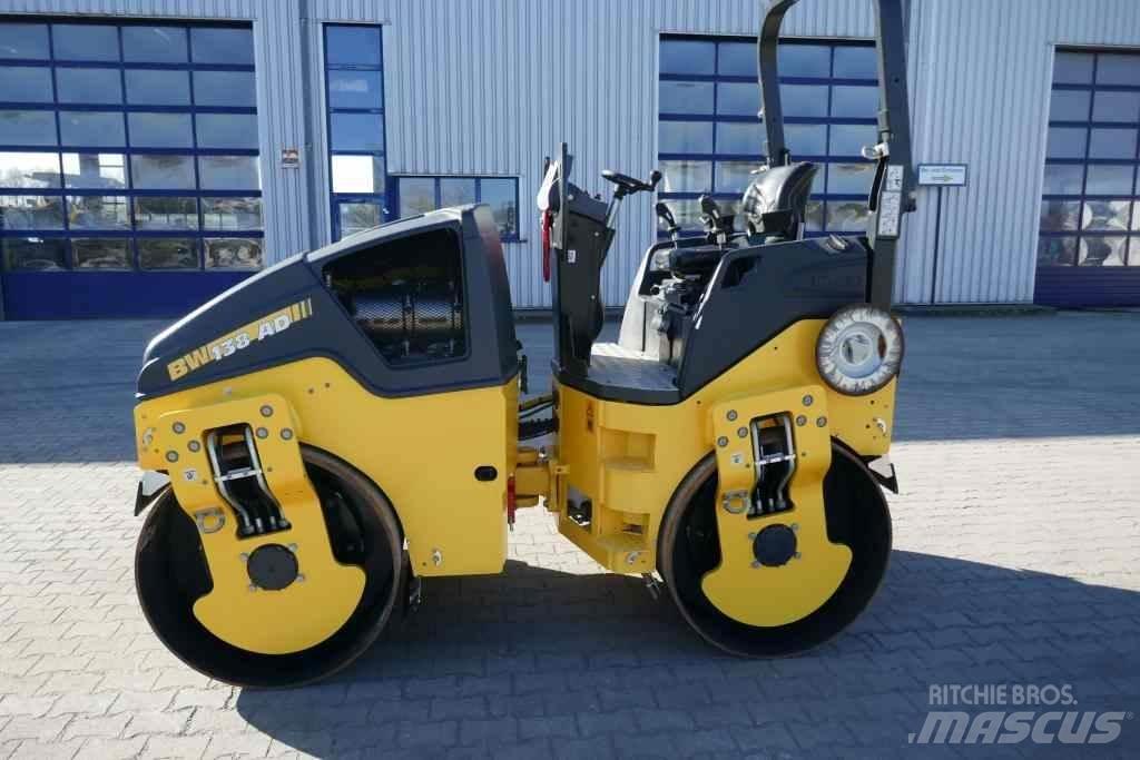 Bomag BW 138 AD-5 Porinių būgnų volai