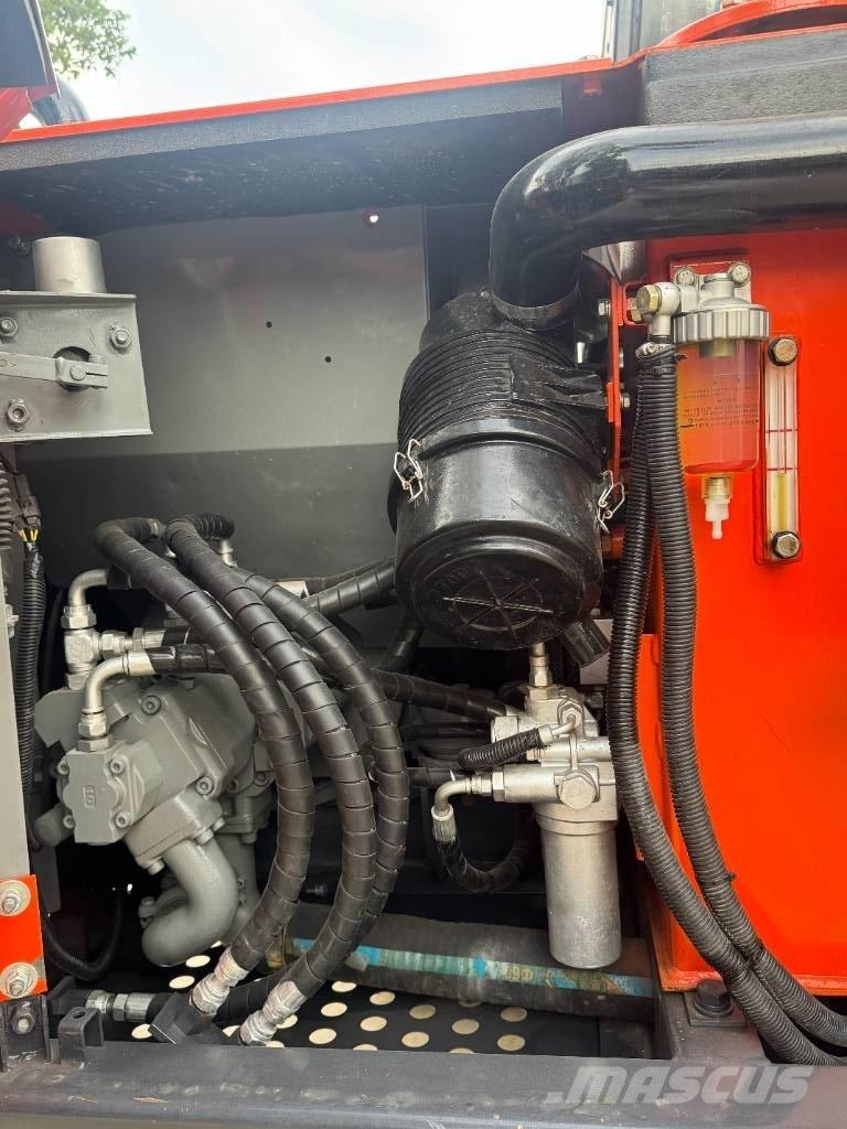 Hitachi ZX 70 Mini ekskavatoriai < 7 t