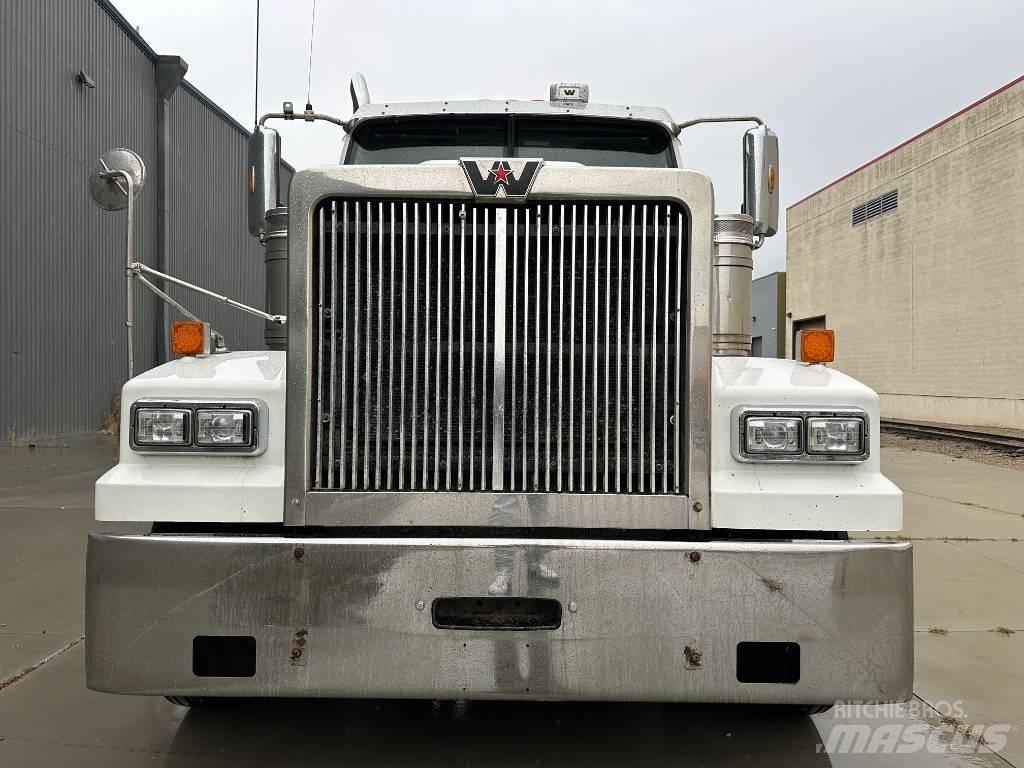 Western Star 4900 SF Naudoti vilkikai