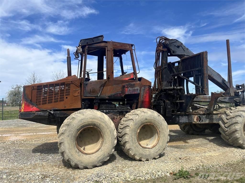 Komatsu 890.3 Miško technika (Harvesteriai)