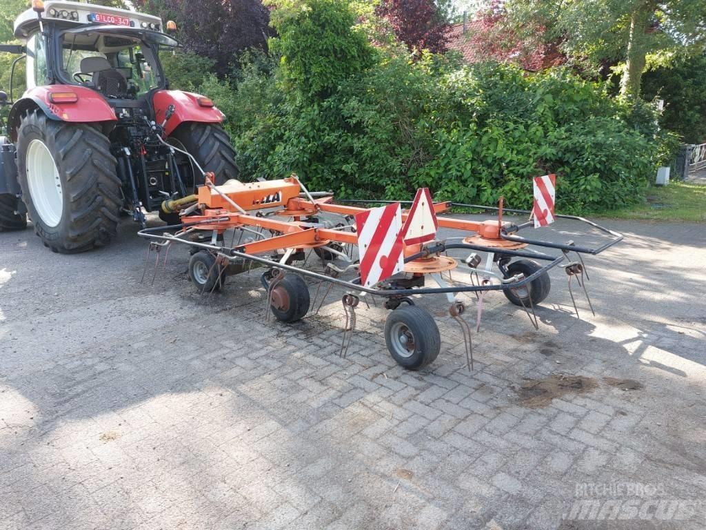 Fella TH 790 Šieno grėbliai ir vartytuvai