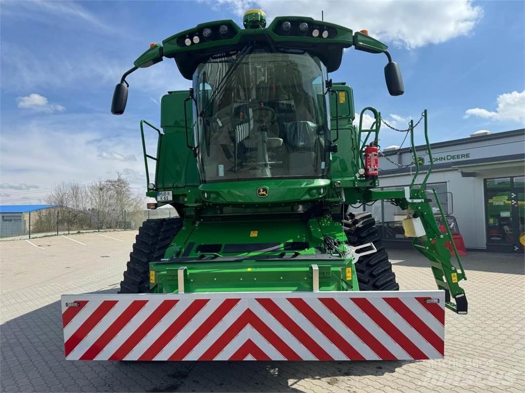 John Deere T670 Derliaus nuėmimo kombainai