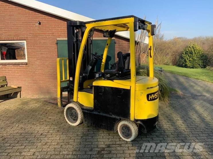 Hyster E 3.0XN Elektriniai šakiniai krautuvai
