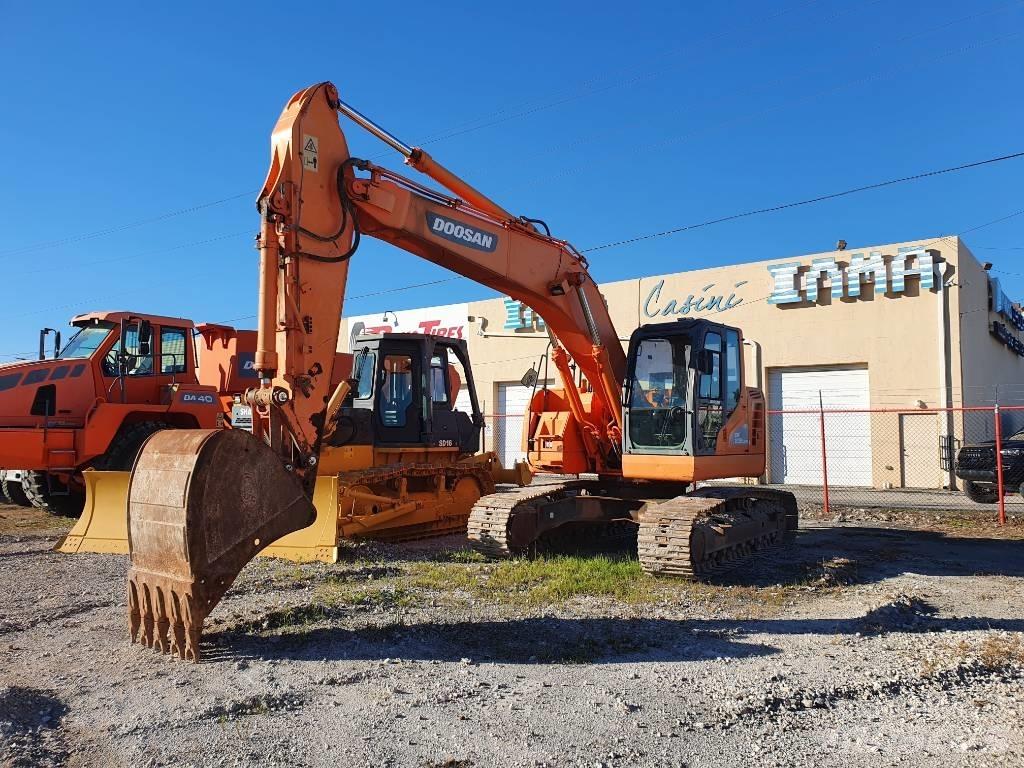 Doosan DX 235 LCR Vikšriniai ekskavatoriai