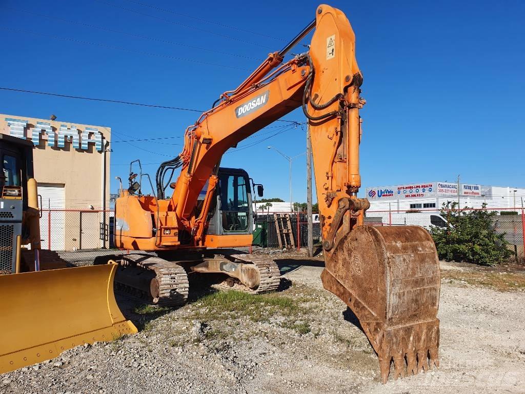 Doosan DX 235 LCR Vikšriniai ekskavatoriai
